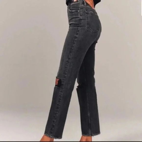 Abercrombie & Fitch Ultra High Rise Mom Jeans Black Wash Size 25 - Picture 4 of 10